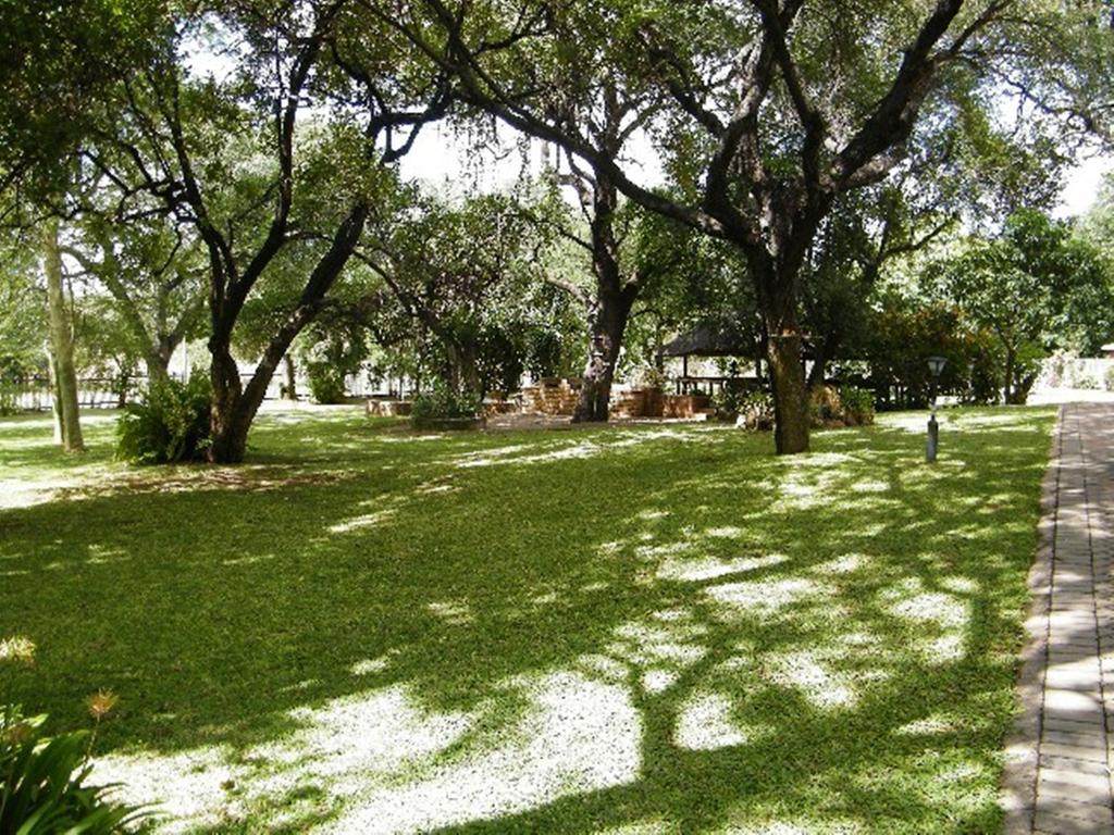 Sunbird Lodge Phalaborwa Eksteriør bilde