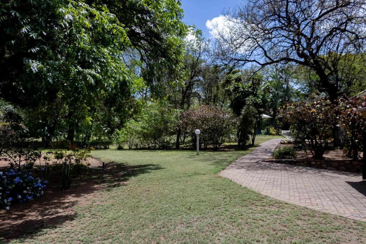 Sunbird Lodge Phalaborwa Eksteriør bilde