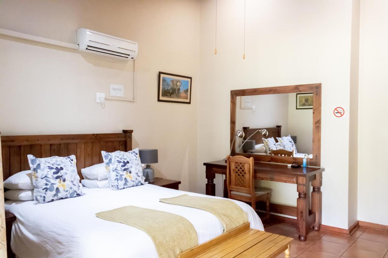 Sunbird Lodge Phalaborwa Eksteriør bilde
