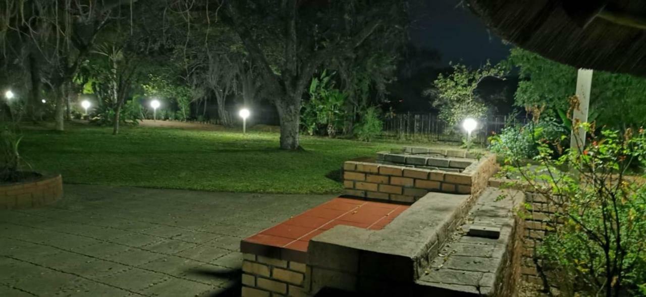 Sunbird Lodge Phalaborwa Eksteriør bilde